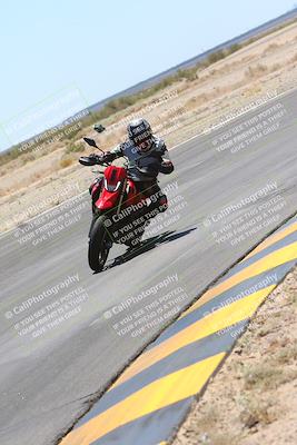 media/May-12-2024-SoCal Trackdays (Sun) [[ad755dc1f9]]/11-Turn 3 Inside (1140am)/